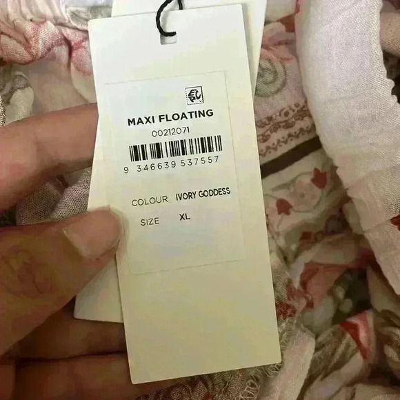 NWT City Chic Floating Ivory Goddess Floral Maxi Dress Limited Edition XL / 22 - Picture 10 of 11